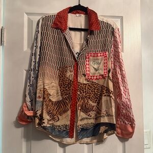 ME369 Long Sleeve Collar Button Down Womens Top - Size Small LIKE NEW